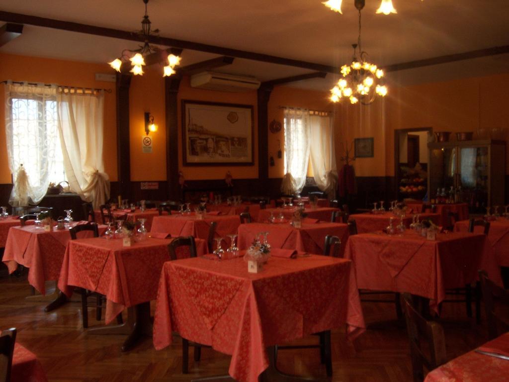 Settimo Vittone Nuovo Hotel Tripoli المظهر الخارجي الصورة