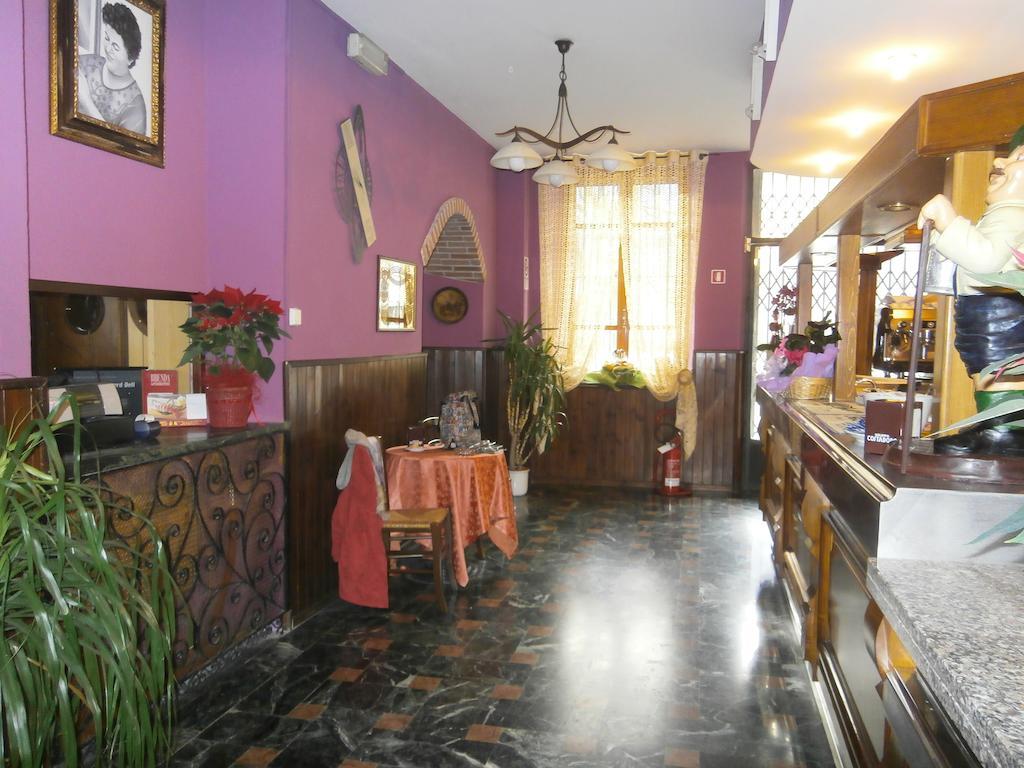 Settimo Vittone Nuovo Hotel Tripoli المظهر الخارجي الصورة