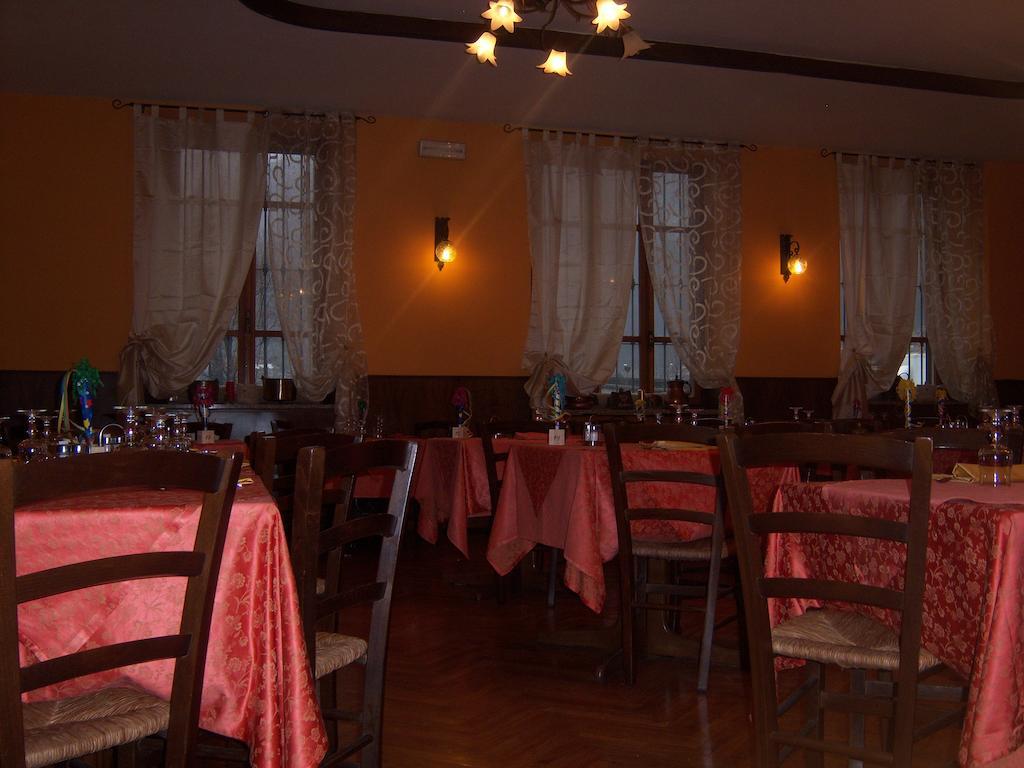 Settimo Vittone Nuovo Hotel Tripoli المظهر الخارجي الصورة